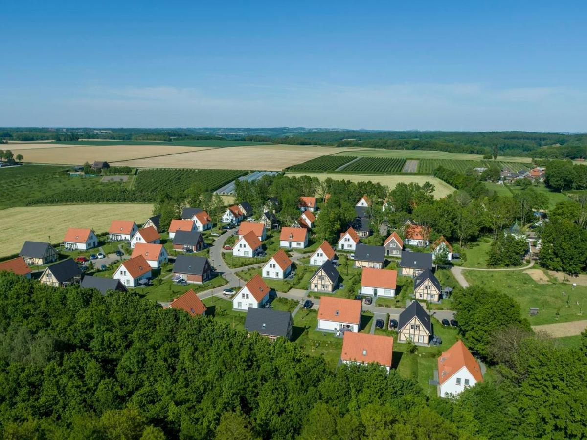 Landal De Waufsberg Noorbeek Exterior photo
